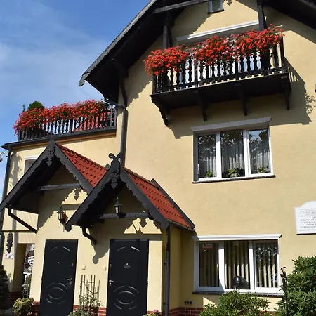 Apartament Centrum Miedzyzdroje Exterior photo
